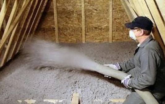 When Homeowners Should Think About Replacing Old Insulation in Michigan
